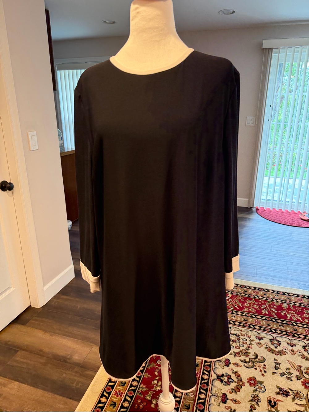 Talbots Black Long-Sleeve Long Blouse/Short Dress with Cream Trim